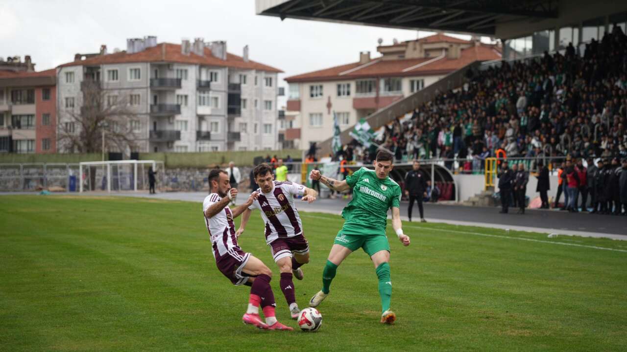 Muğlaspor Sahasında Farkı Kazandı: 3-0 10